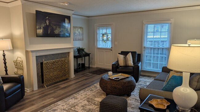 Foto del edificio - 10615 Sycamore Trail