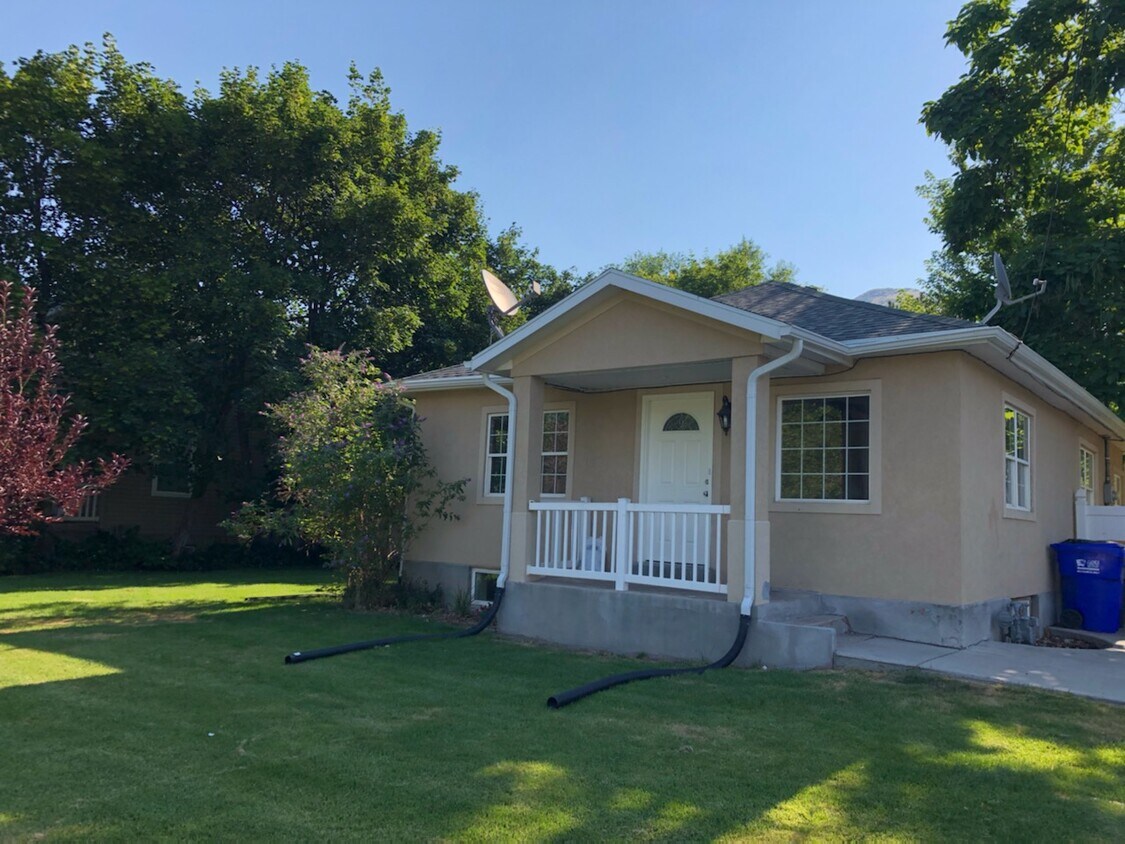 179 South 100 East, Centerville, UT 84014 House Rental in Centerville