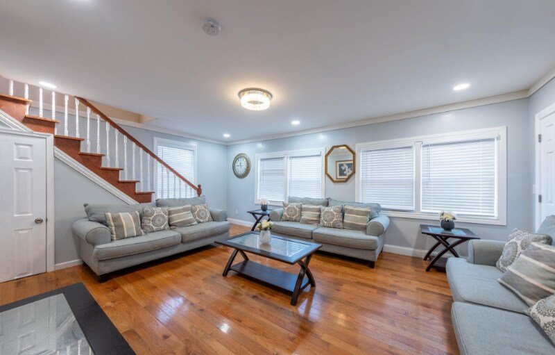 Foto del edificio - 116-01-116221 221st St