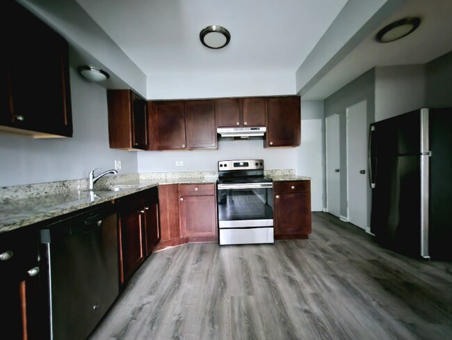 Foto del edificio - 3115 W 79th St