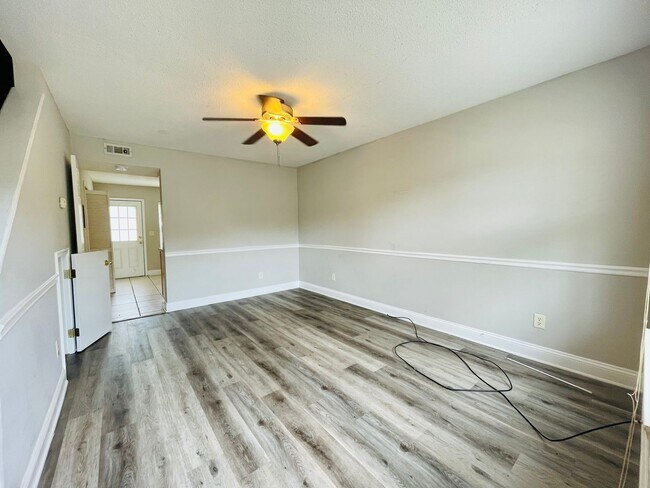 Building Photo - NEWLY RENOVATED 2bd/1.5ba Townhome super close to CMC, HGTC and CCU! Some utilities included!