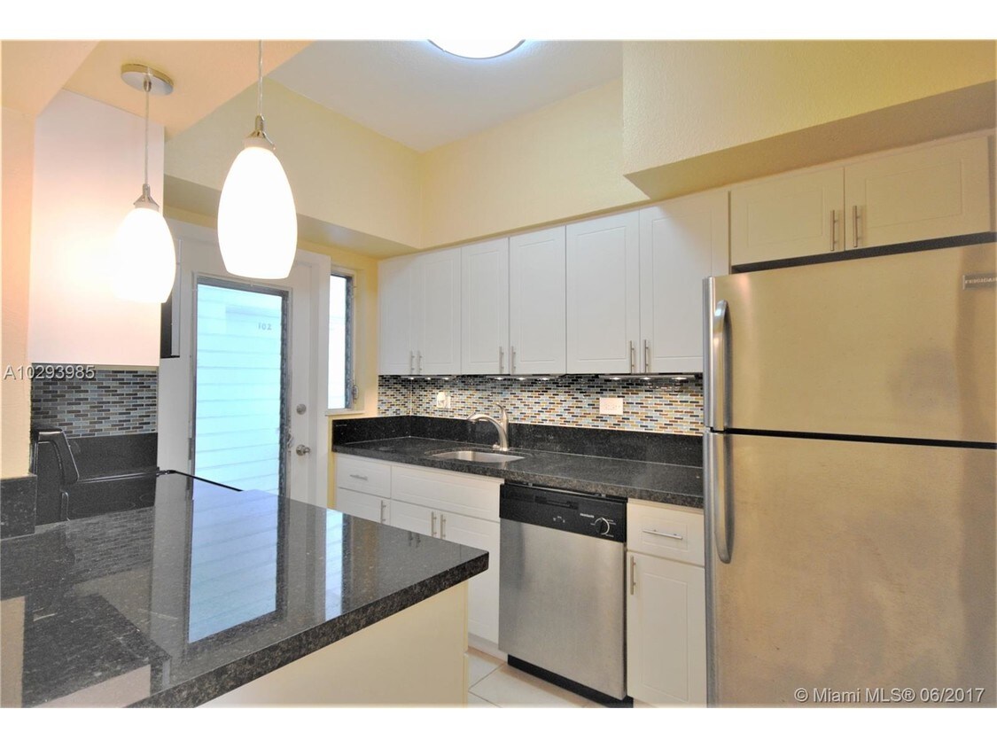 2101 Normandy Dr, Miami Beach, FL 33141 Condo for Rent in Miami Beach