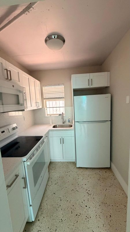 Foto del edificio - 1250 SW 4th St