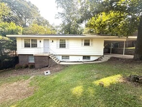 Building Photo - 3667 Willow Ln Dr