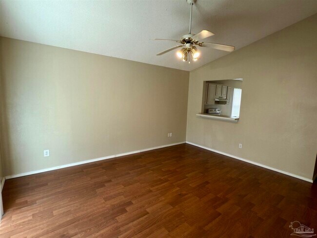 Foto del edificio - 213 Valdosta Ave