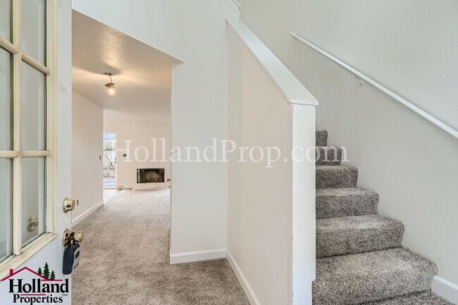 Foto del edificio - COming Soon! Charming & Convenient Living in Southeast Portland!