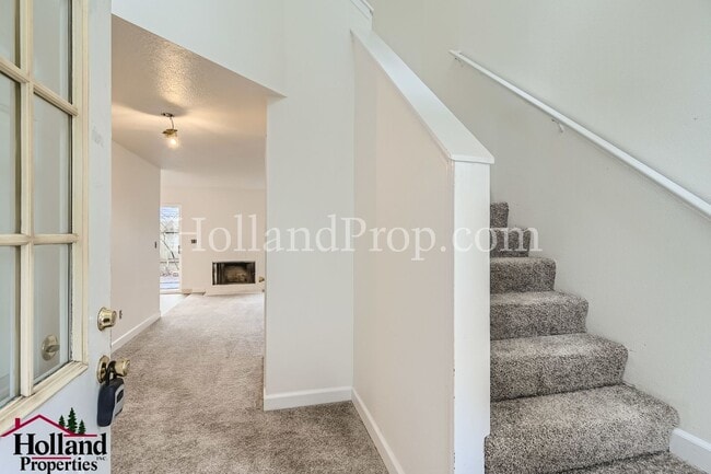 Photo - COming Soon! Charming & Convenient Living in Southeast Portland! Townhome
