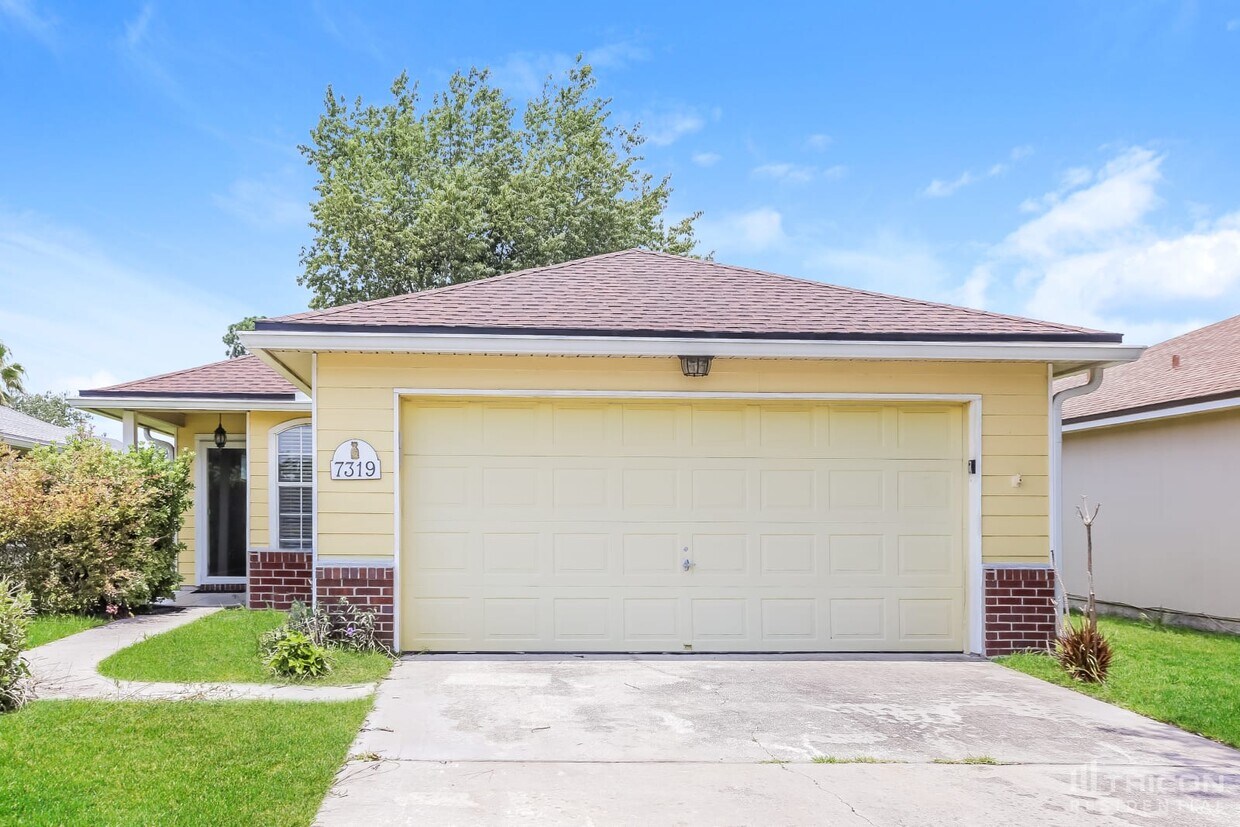 Primary Photo - 7319 Volley Dr N