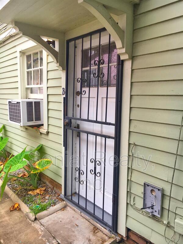 Building Photo - 710 Burdette St