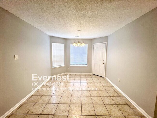 Foto del edificio - 4416 Elysian Dr
