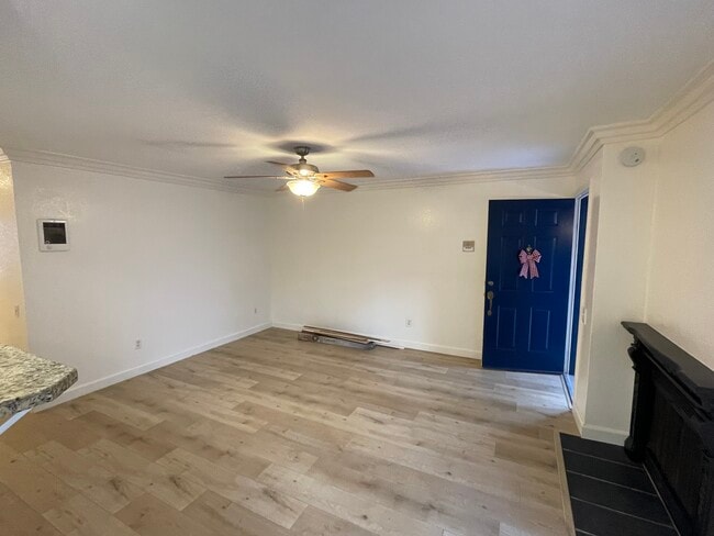 Building Photo - 2921 C St