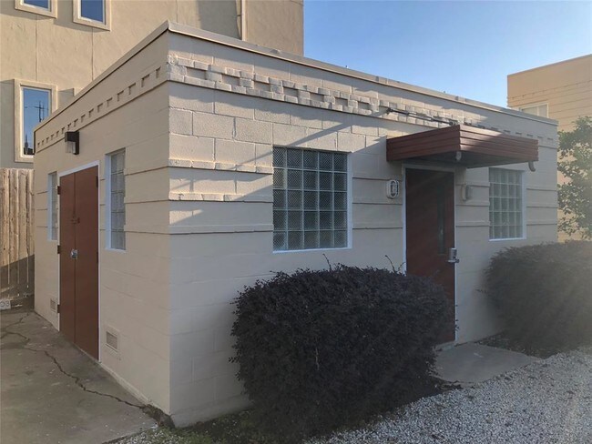 Building Photo - 1937 Prospect St