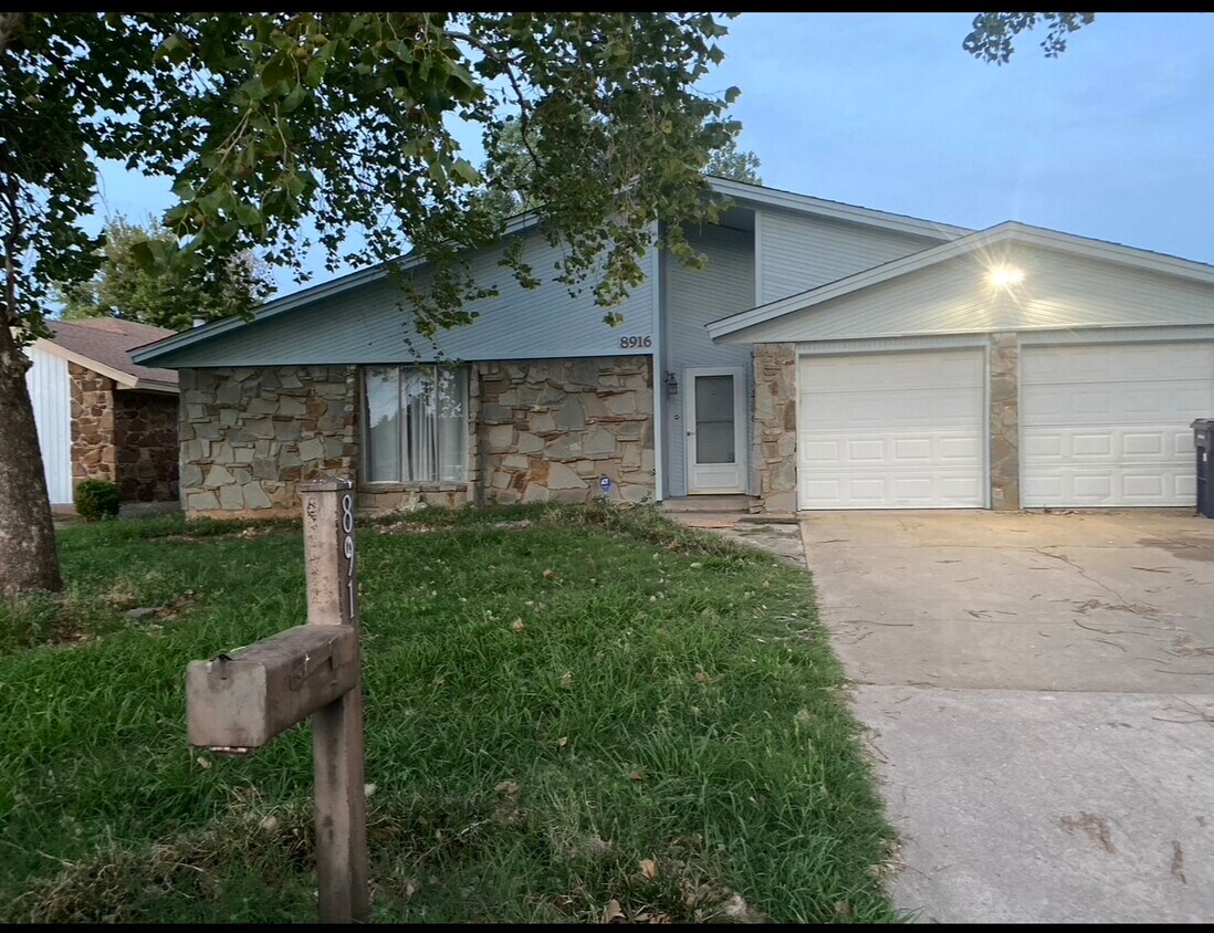 8916 N McMillan Ave, Oklahoma City, OK 73132 House Rental in Oklahoma