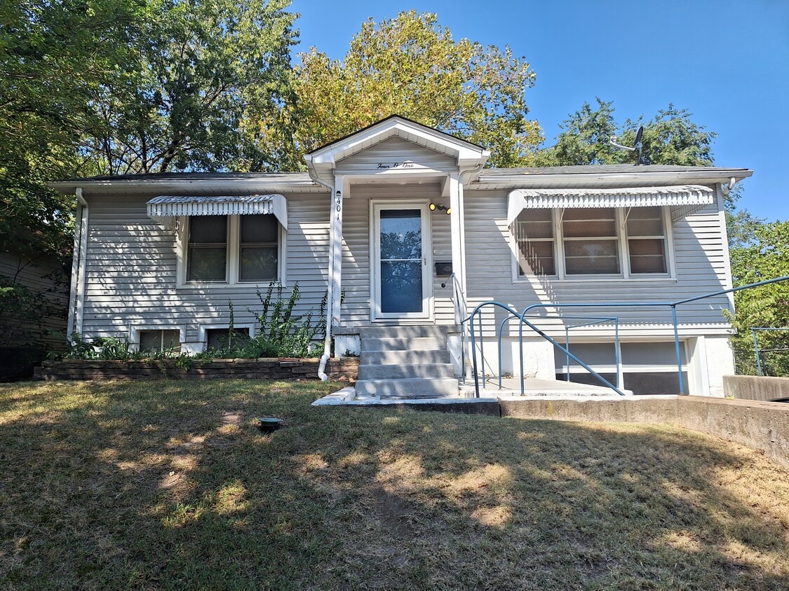 401 S Vassar St, Wichita, KS 67218 House Rental in Wichita, KS