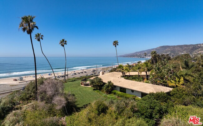 Foto del edificio - 30245 Pacific Coast Hwy