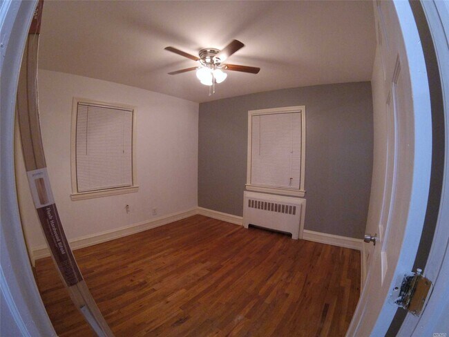 Building Photo - 325 Boundary Ave