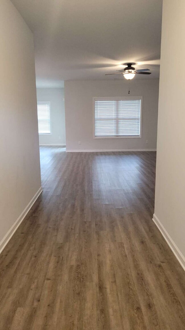 Building Photo - Huntsville Haven with Granite Elegance!" D...
