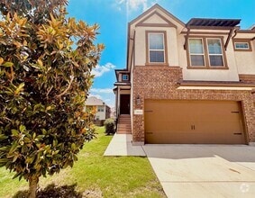 Building Photo - 18102 Pomelo Ln