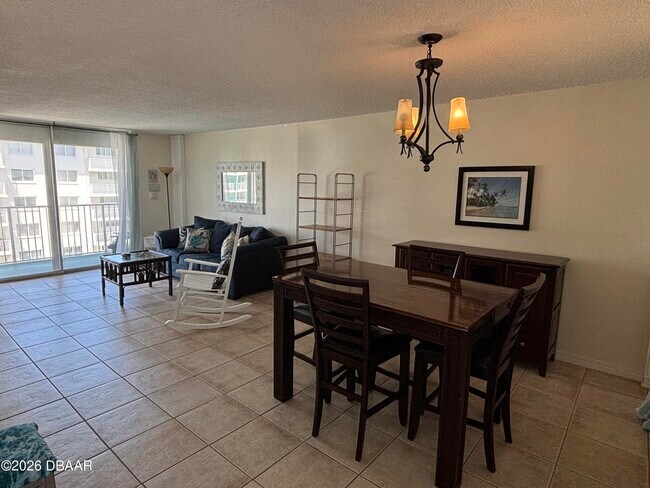 Foto del edificio - 2727 N Atlantic Ave