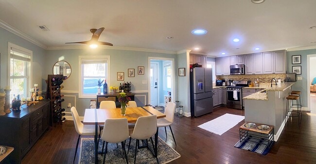 Foto del edificio - 2604 Boswell Ave