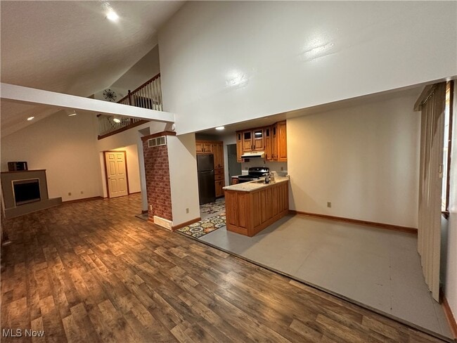 Building Photo - 3580 E Western Reserve Rd