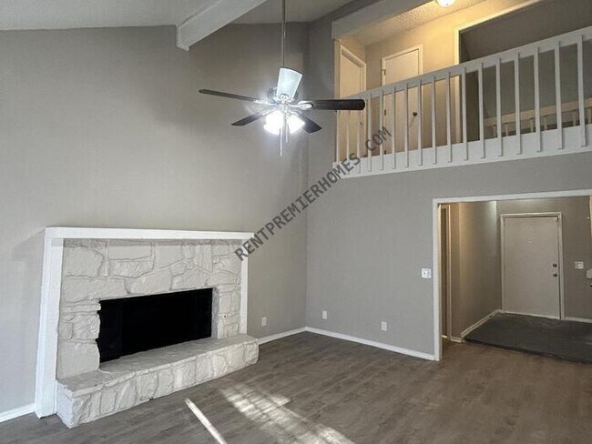 Foto del edificio - 1508 N Ironwood Pl