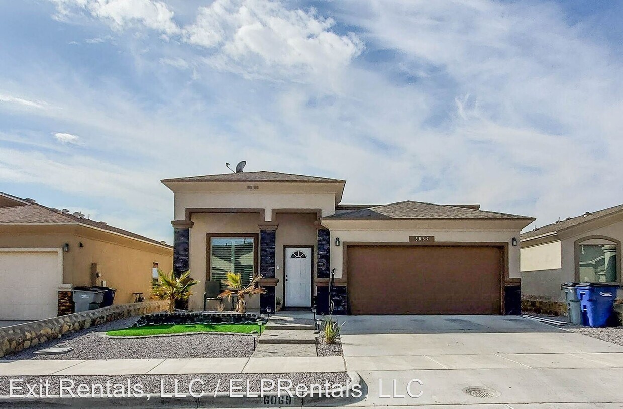 Primary Photo - 4 br, 2 bath House - 6069 Vintage St.