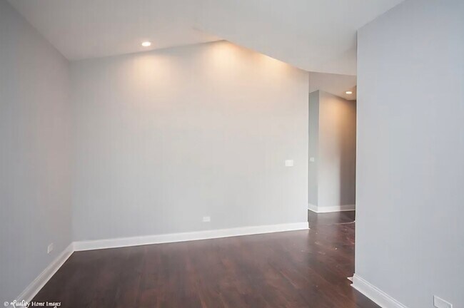 Foto del edificio - 1219 Blackhawk Dr