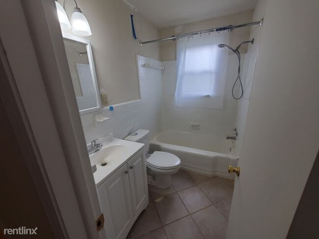Building Photo - 3 br, 1 bath House - 1104 New York Ave