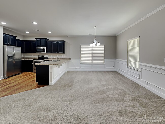 Building Photo - 5098 Summersun Drive Morrow GA