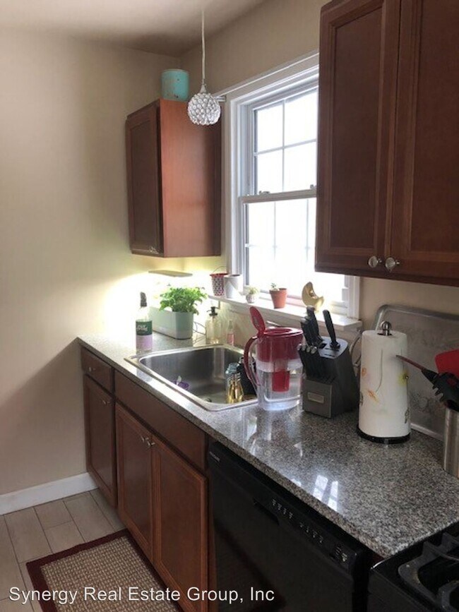 Foto del edificio - 2 br, 1 bath House - 725 Oneida