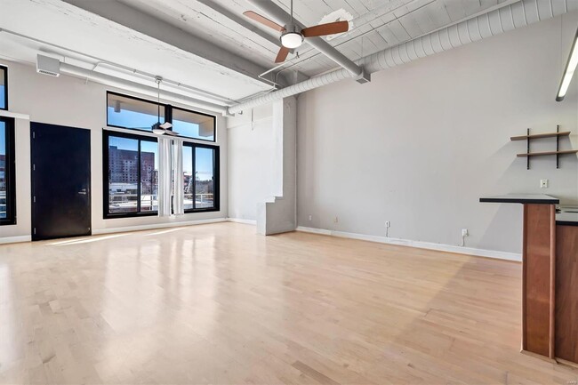 Building Photo - 4100 Laclede Ave