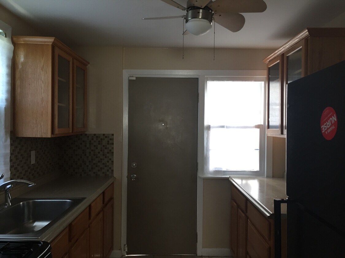 2300 120th Pl, Blue Island, IL 60406 House Rental in Blue Island, IL