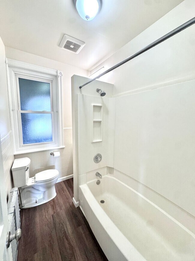 Foto del edificio - 1149 W Turner St