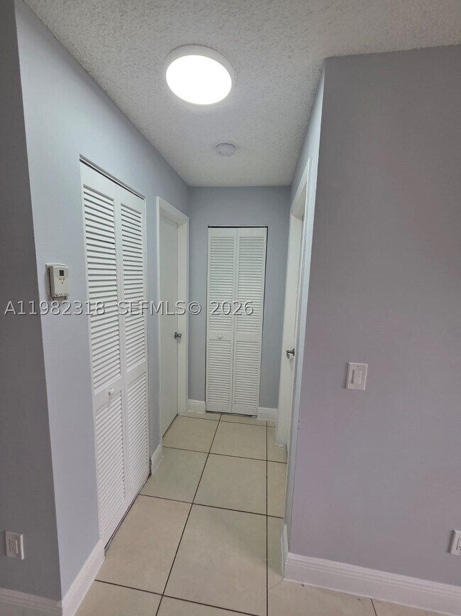 Foto del edificio - 1241 SW 46th Ave