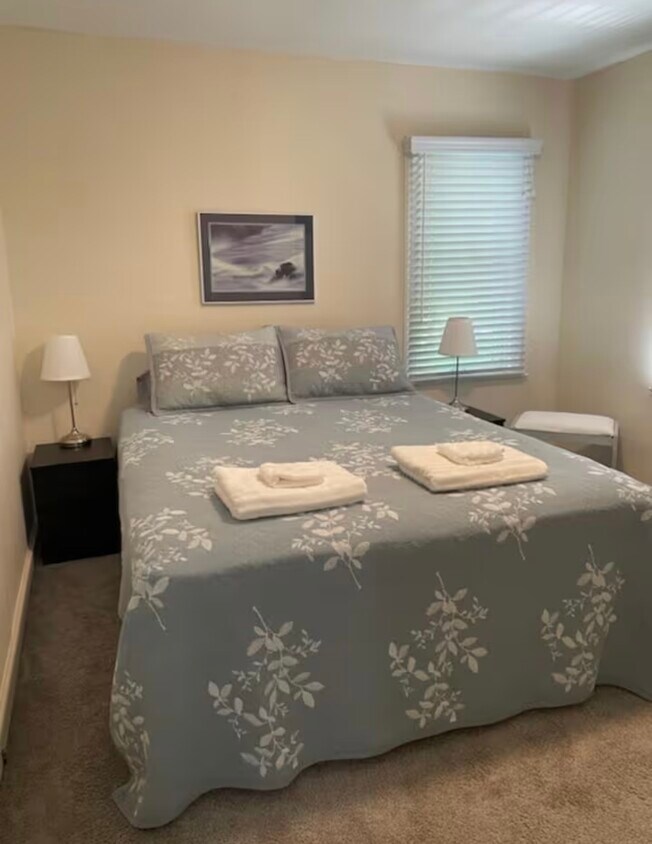 Foto principal - 213 S 7th St