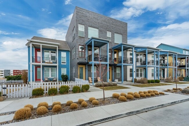 Building Photo - 5089 W Rambutan Wy