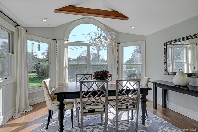 Foto del edificio - 31 B Club Ln