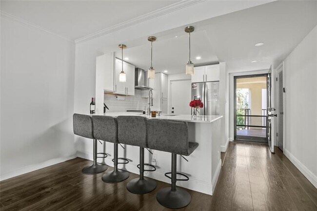 Foto del edificio - 2310 S Cypress Bend Dr