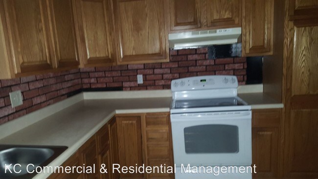 Building Photo - 4 br, 2 bath House - 11303 Herrick Ave
