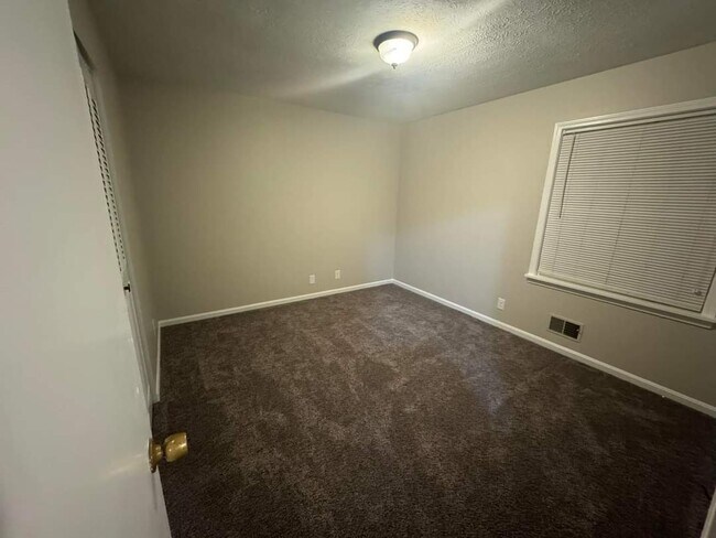 Photo - 2707 Jenlee Ln House