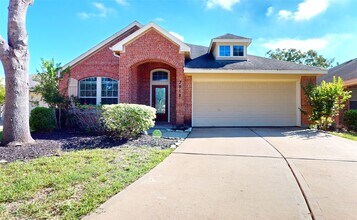 Building Photo - 3918 E Auden Cir