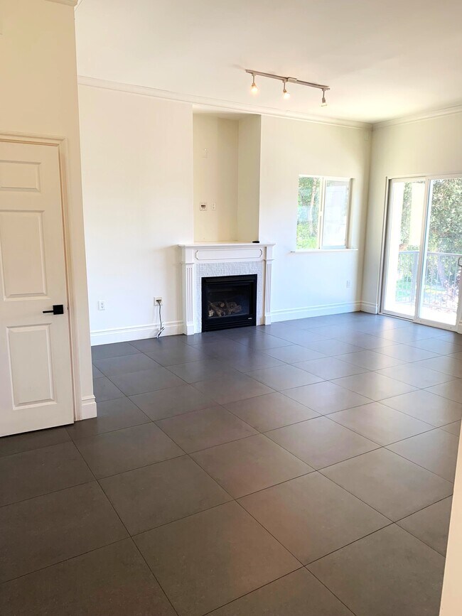 Foto del edificio - 3718 Glendon Ave