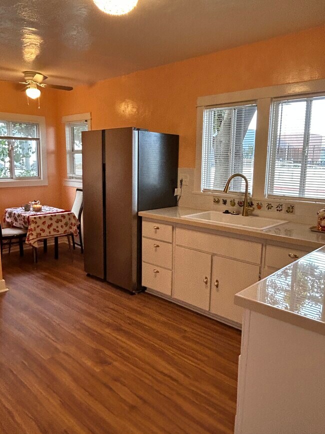 Foto del edificio - 515 N Garfield Ave