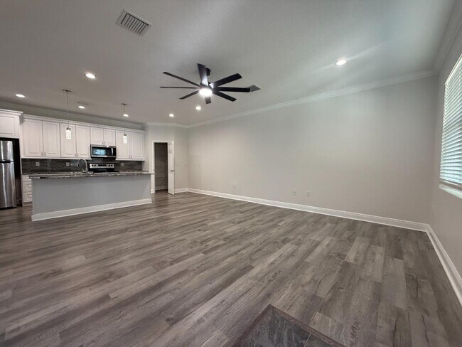 Foto del edificio - 1311 W Washington St