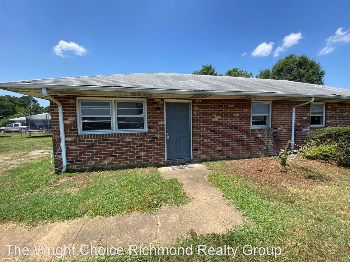 Primary Photo - 2 br, 1 bath House - 5202 Tyrone St