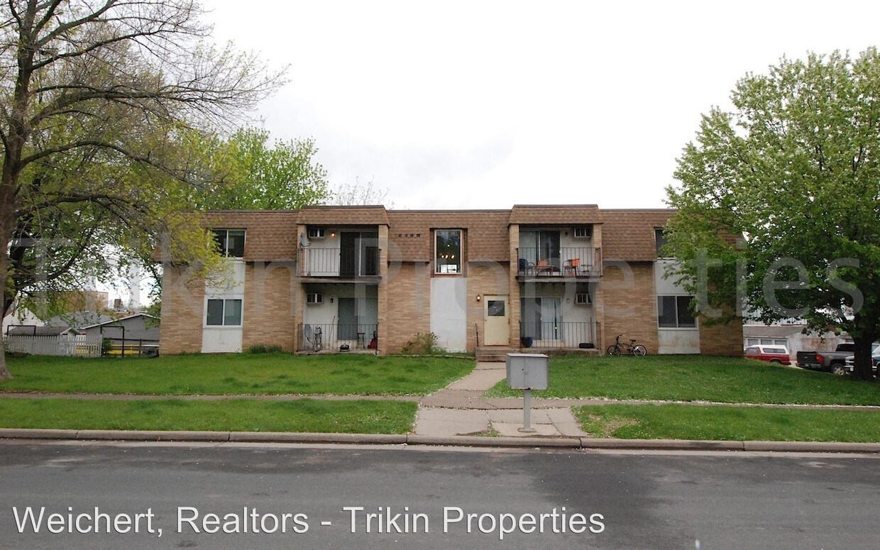 Primary Photo - 830 11th Ave