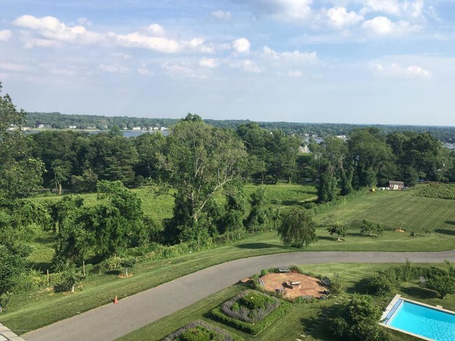 Foto del edificio - 719 Navesink River Rd