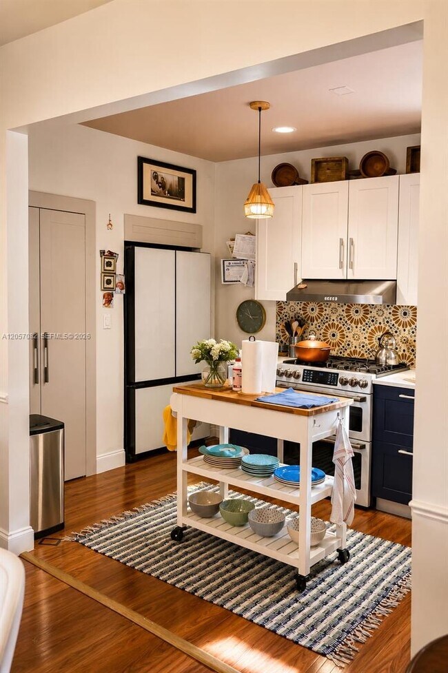 Foto del edificio - 1720 SW 11th Terrace