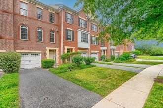 Building Photo - 239 Anvil Way
